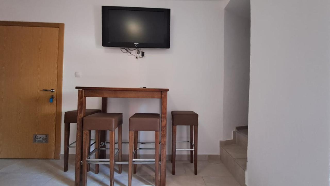 Apartman Novaglia Esterno foto